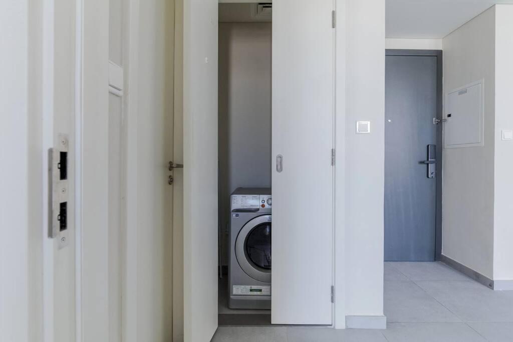 Sahab - Solo 1Br Apt In Al Jada Sharjah Eksteriør billede