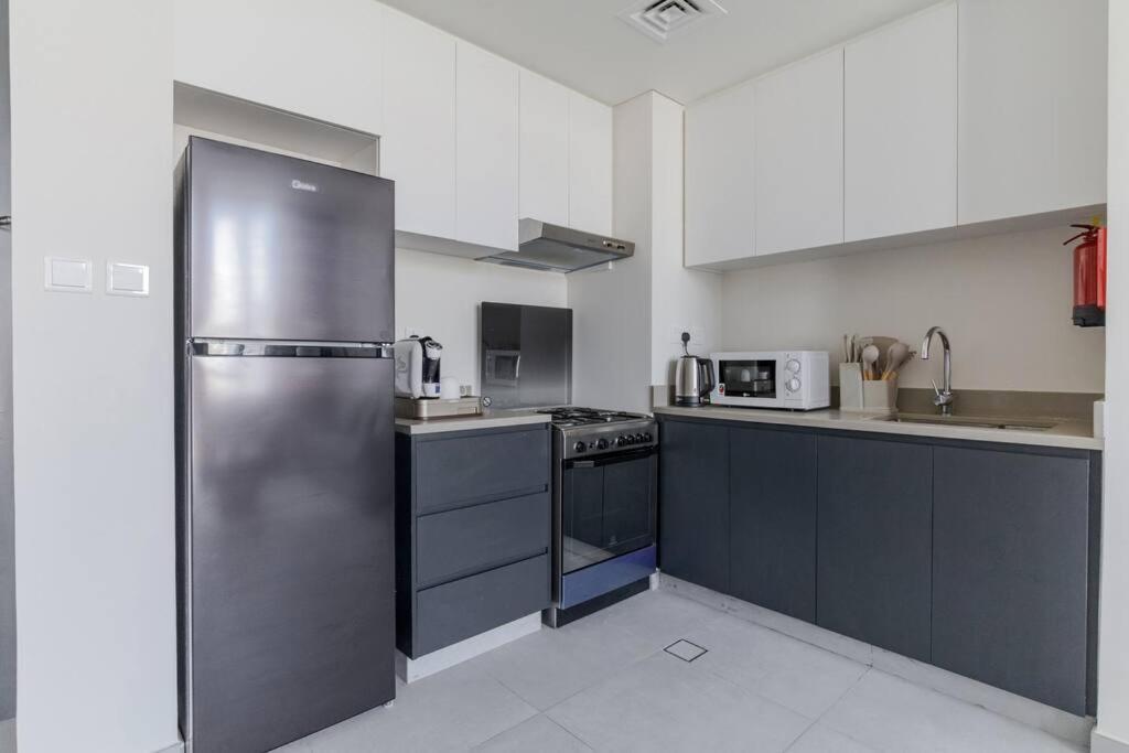 Sahab - Solo 1Br Apt In Al Jada Sharjah Eksteriør billede